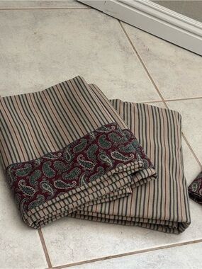 Western sheets with paisley print and stripes